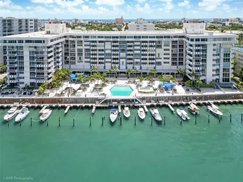 800 West Avenue Miami Beach FL 33139