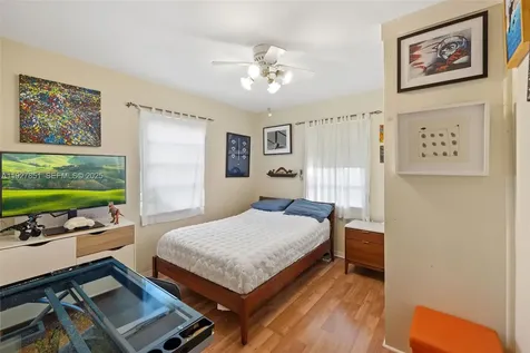 3310 SW 21st Street Miami FL 33145