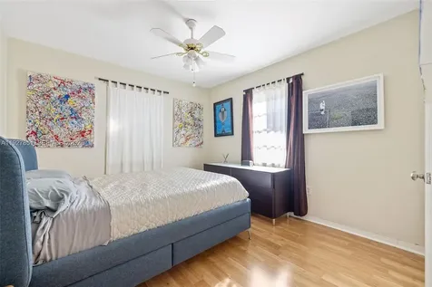 3310 SW 21st Street Miami FL 33145