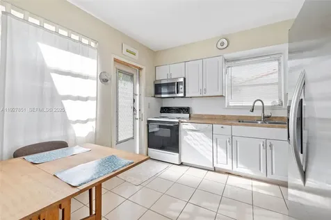 3310 SW 21st Street Miami FL 33145