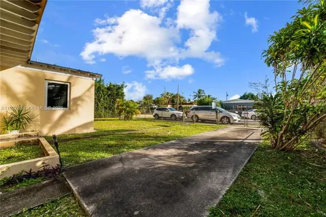 535 NW 117th Street Miami FL 33168