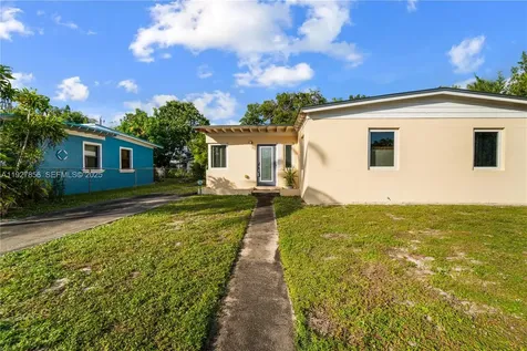 535 NW 117th Street Miami FL 33168