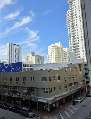 253 NE 2nd Street Miami FL 33132