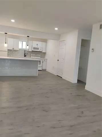2155 SW 72nd Avenue Miami FL 33155