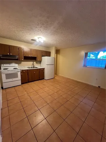 1581 NE 117 Street Miami FL 33161