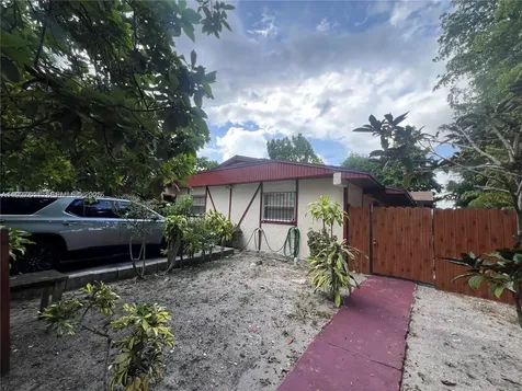 1581 NE 117 Street Miami FL 33161