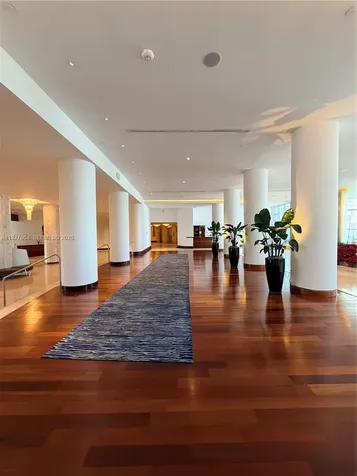 5151 Collins Avenue Miami Beach FL 33140