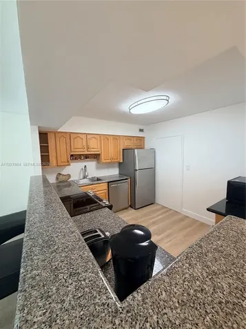 5151 Collins Avenue Miami Beach FL 33140