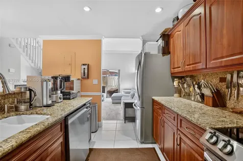 10121 NW 33rd Street Sunrise FL 33351