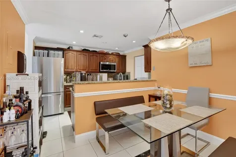 10121 NW 33rd Street Sunrise FL 33351