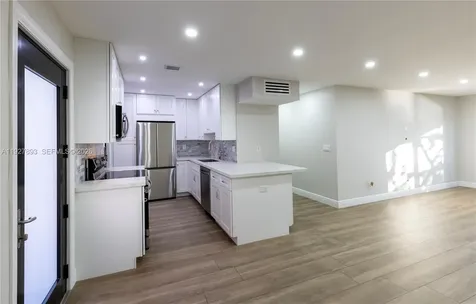 6855 Edgewater Drive Coral Gables FL 33133
