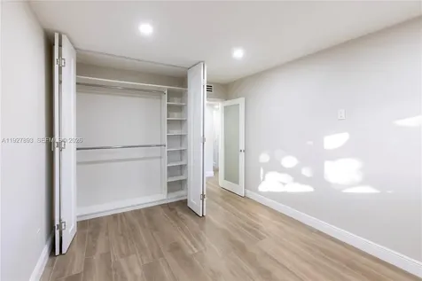6855 Edgewater Drive Coral Gables FL 33133