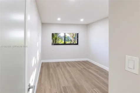6855 Edgewater Drive Coral Gables FL 33133