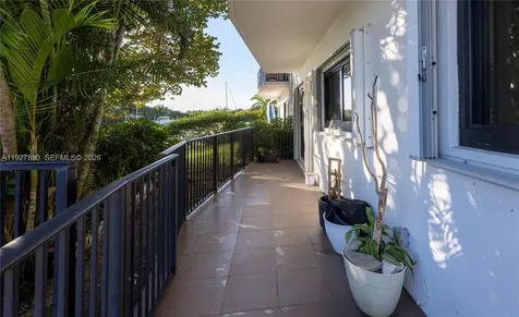 6855 Edgewater Drive Coral Gables FL 33133