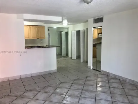 10744 N Kendall Drive Miami FL 33176