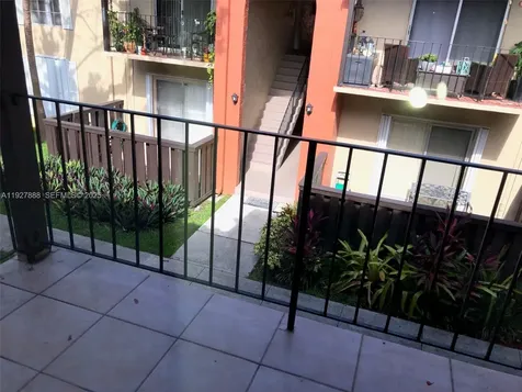10744 N Kendall Drive Miami FL 33176