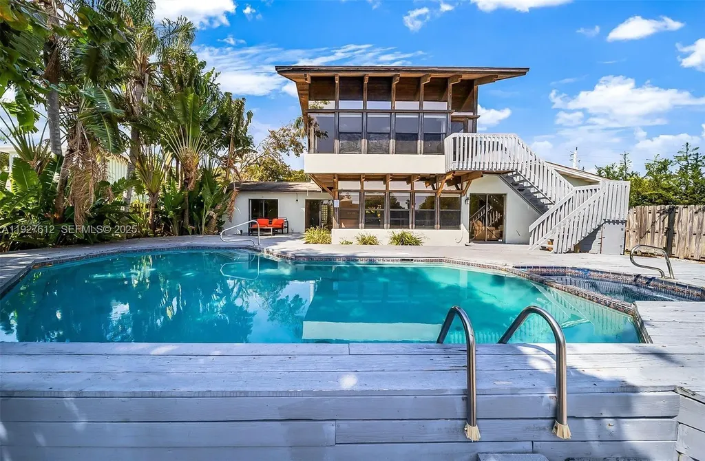 1524 NE 18th Avenue Fort Lauderdale FL 33304