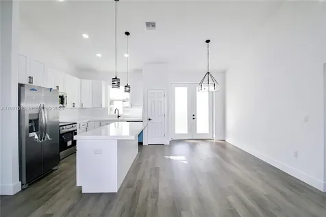 2313 N Olivia Road Avon Park FL 33825