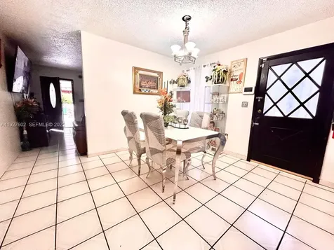 598 SW 121st Avenue Miami FL 33184