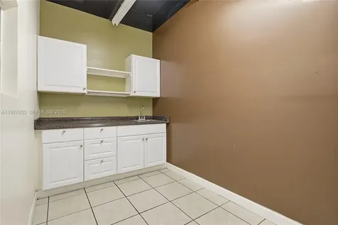 3850 NW 114th Avenue Doral FL 33178