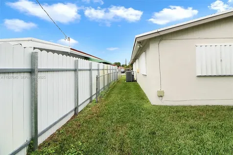 1101 SW 102nd Court Miami FL 33174
