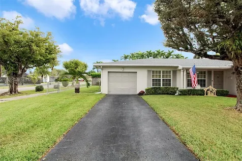 1101 SW 102nd Court Miami FL 33174