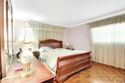 1101 SW 102nd Court Miami FL 33174