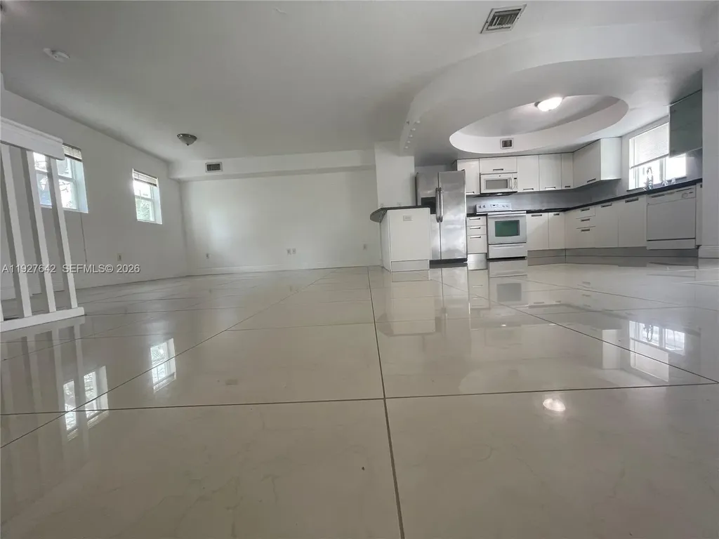1658 Hayes Street Hollywood FL 33020