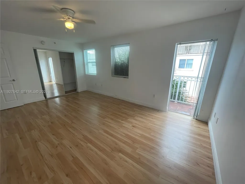 1658 Hayes Street Hollywood FL 33020