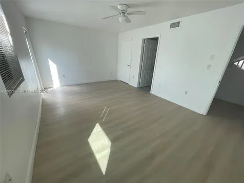 1658 Hayes Street Hollywood FL 33020