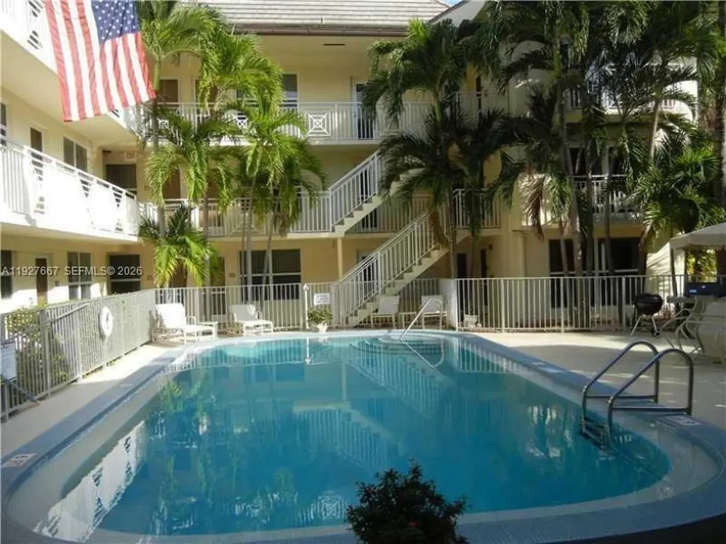 255 Sunrise Drive Key Biscayne FL 33149