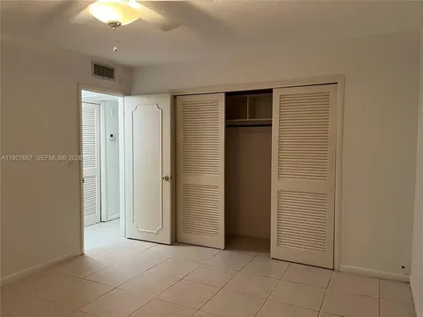 255 Sunrise Drive Key Biscayne FL 33149