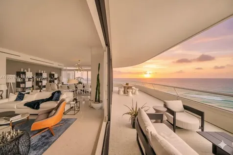 3315 Collins Avenue Miami Beach FL 33140