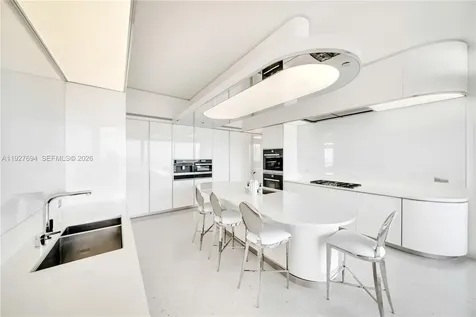 3315 Collins Avenue Miami Beach FL 33140