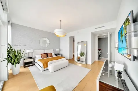 3315 Collins Avenue Miami Beach FL 33140