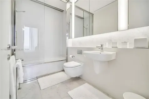 3315 Collins Avenue Miami Beach FL 33140