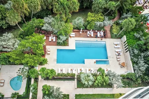 3315 Collins Avenue Miami Beach FL 33140