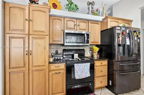 652 SW Prado Avenue Port St. Lucie FL 34983