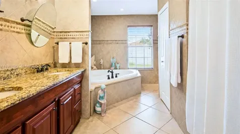 652 SW Prado Avenue Port St. Lucie FL 34983