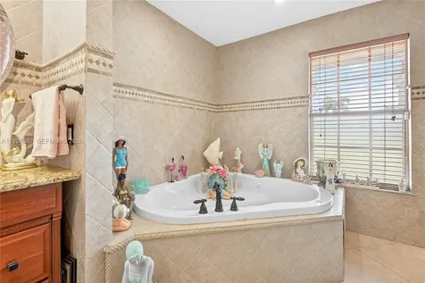 652 SW Prado Avenue Port St. Lucie FL 34983