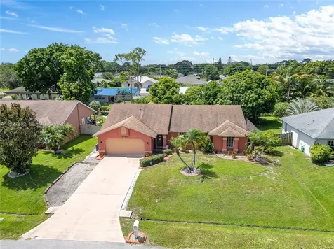 652 SW Prado Avenue Port St. Lucie FL 34983