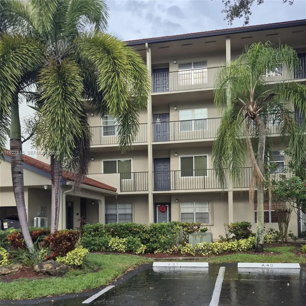 901 SW 128th Terrace Pembroke Pines FL 33027