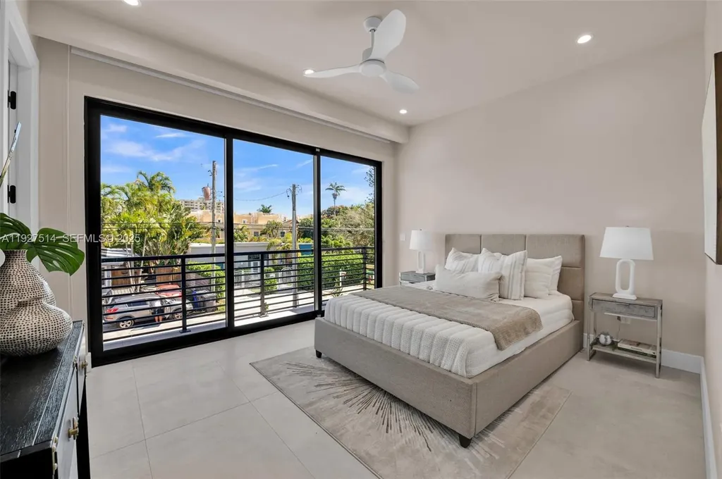 915 NE 17th Terrace Fort Lauderdale FL 33304