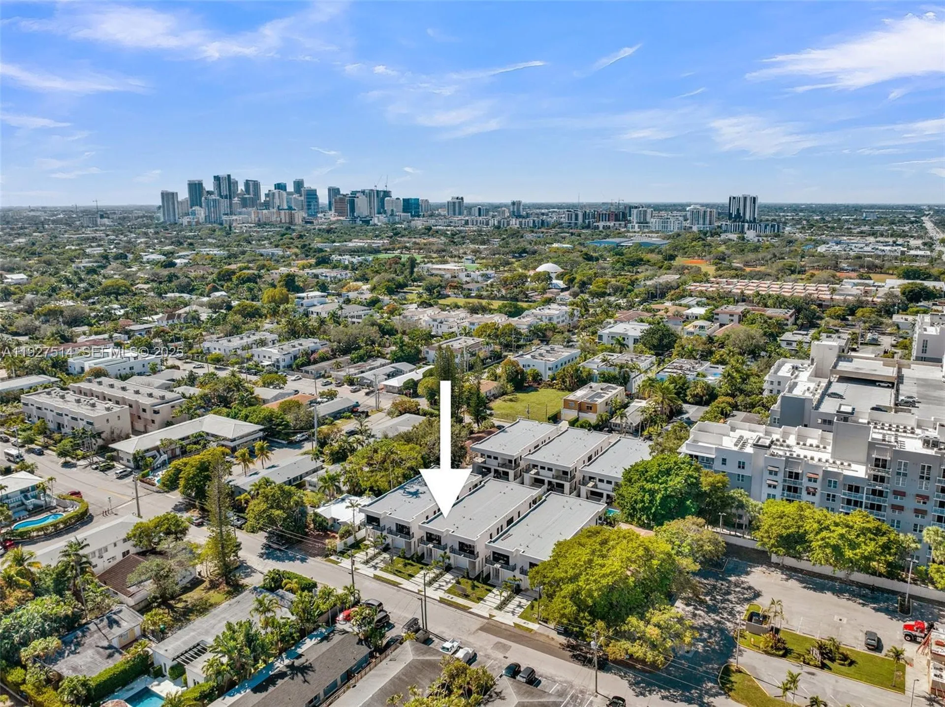 915 NE 17th Terrace Fort Lauderdale FL 33304