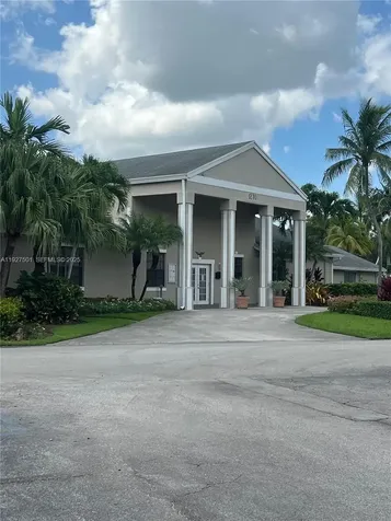 805 N Franklin Avenue Homestead FL 33034