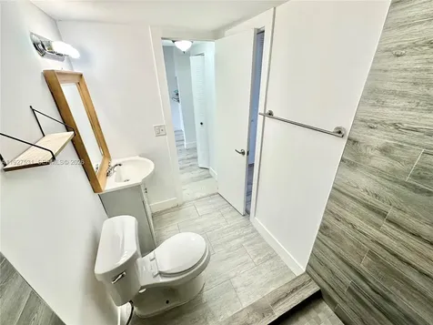 19751 SW 114th Avenue Miami FL 33157