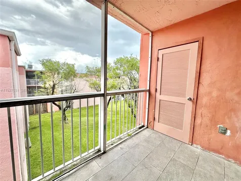 19751 SW 114th Avenue Miami FL 33157