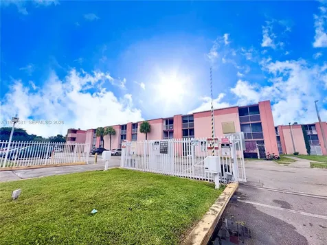 19751 SW 114th Avenue Miami FL 33157
