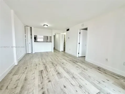 19751 SW 114th Avenue Miami FL 33157
