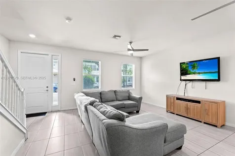 1190 Eucalyptus Drive Hollywood FL 33021